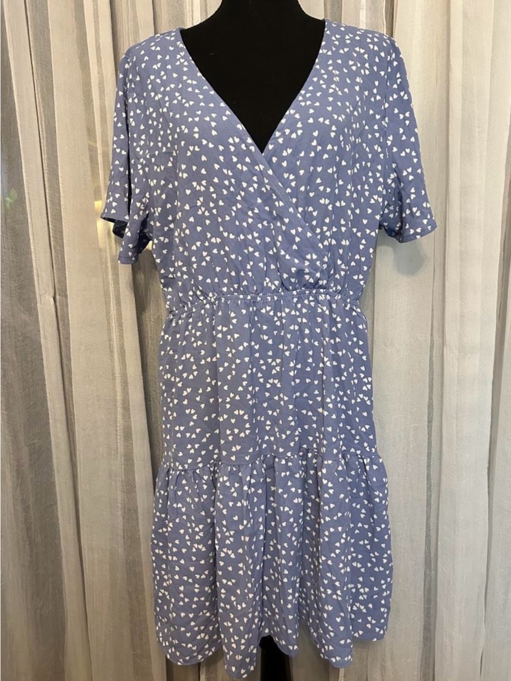 Blue Heart Print Short Sleeve V-Neck Shein Curve Dress 1X